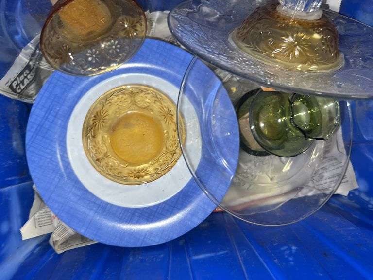 Tote of Glassware