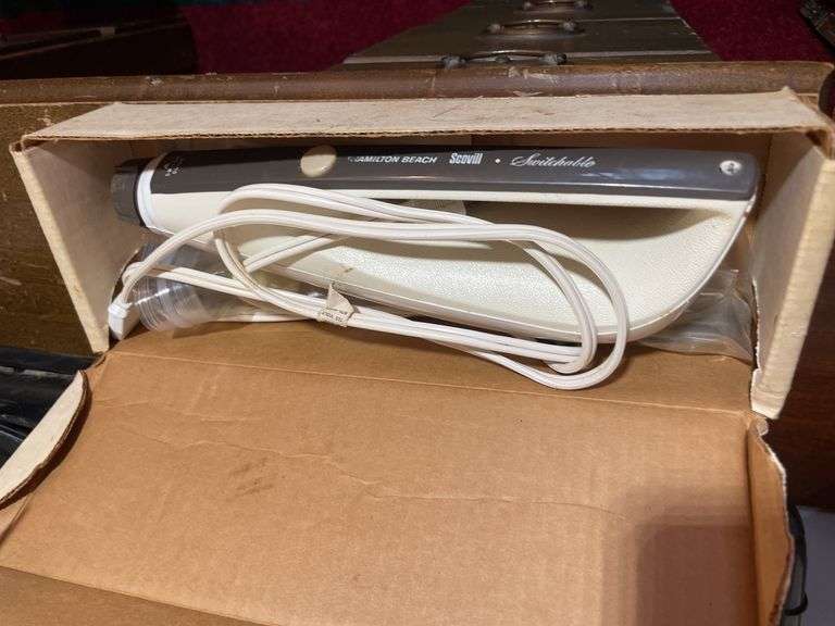 Hamilton beach electric knife, west bend and toastmaster skillets, Tupperware bowl, iron, hand mixer