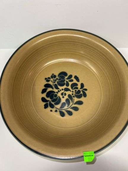 Pfaltzgraff Batter Bowl and 3Qt Bowl