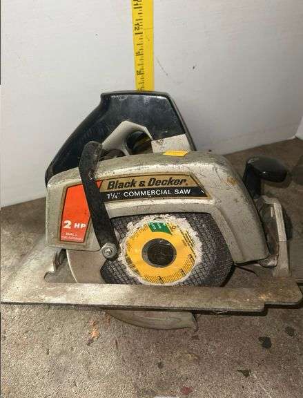 Black & Decker 7-1/4in Circular Saw and Skilsaw 7-1/4in Circular Saw