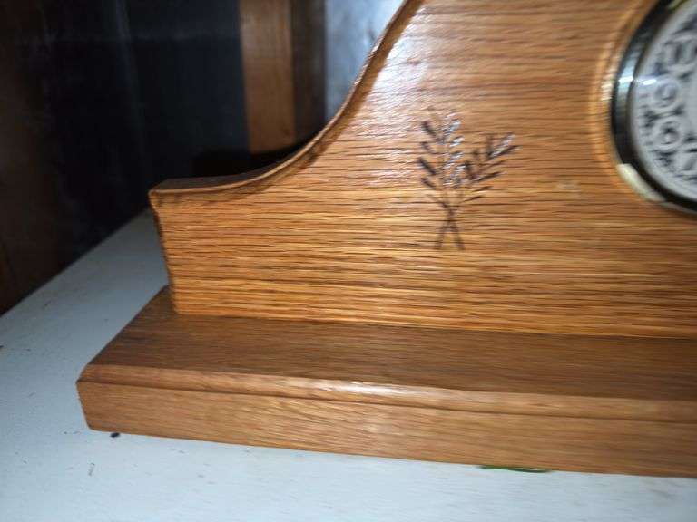 Mantle Clock