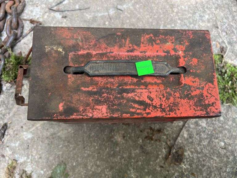 Red Metal Ammo Box w/ Towing Chain