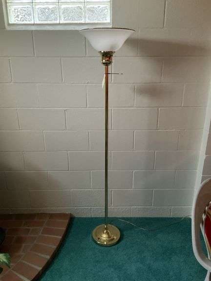 POLISHED BRASS FLOOR LAMP