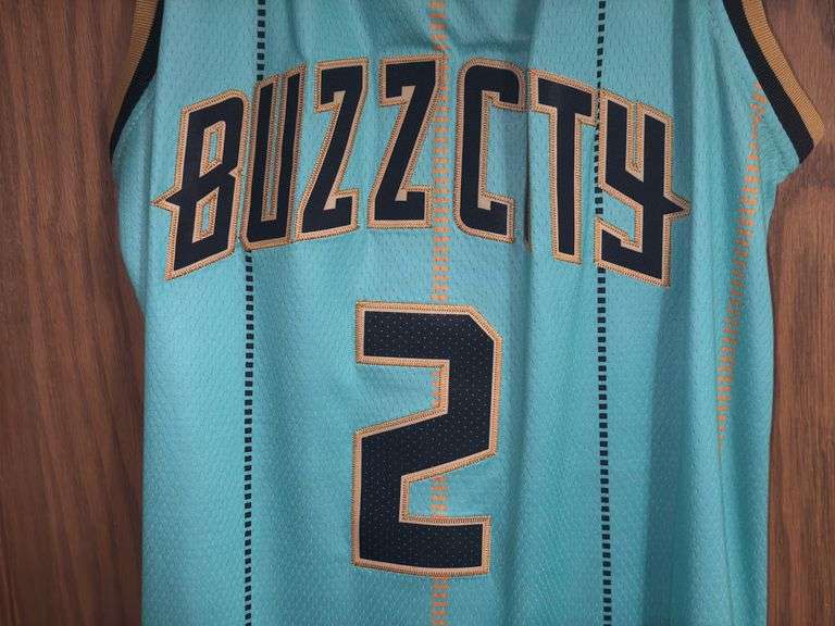 Lamelo Ball Charlotte Hornets “Buzz City” Swingman Jersey (Size 48)