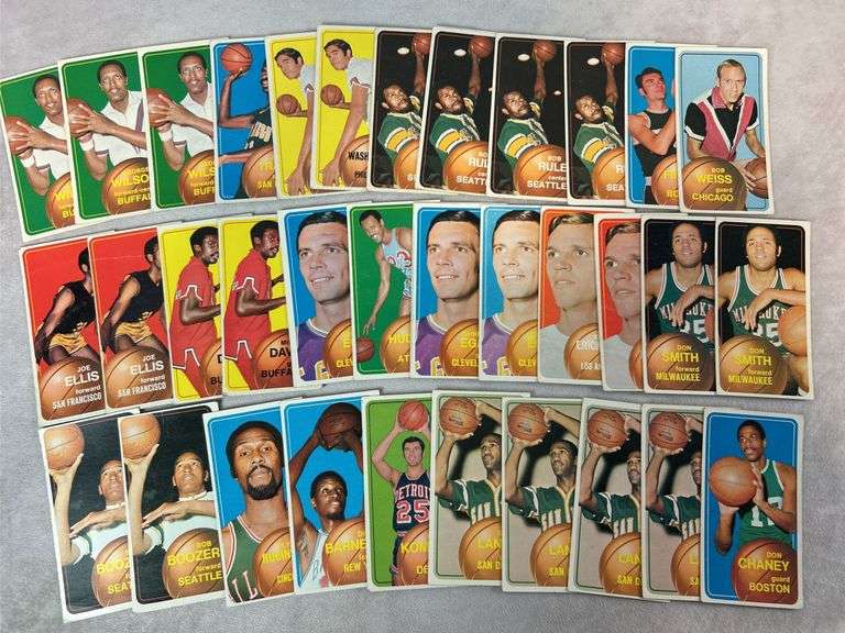 (125+) 1970-71 Topps Basketball Cards with Duplicates