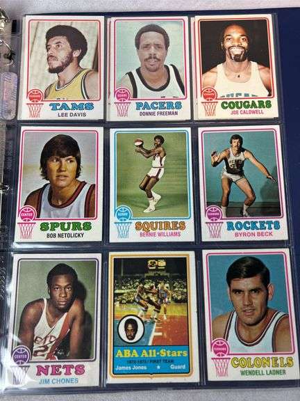 (225+) 1973-74 Topps Basketball Partial Set -