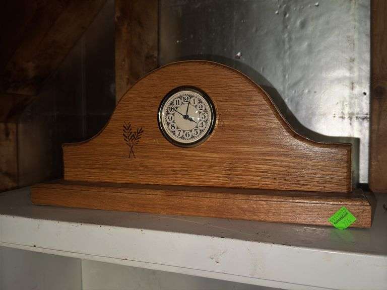 Mantle Clock