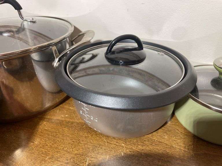 Vision Corning glass pan and pots, stainless steel pots, and other kitchenware