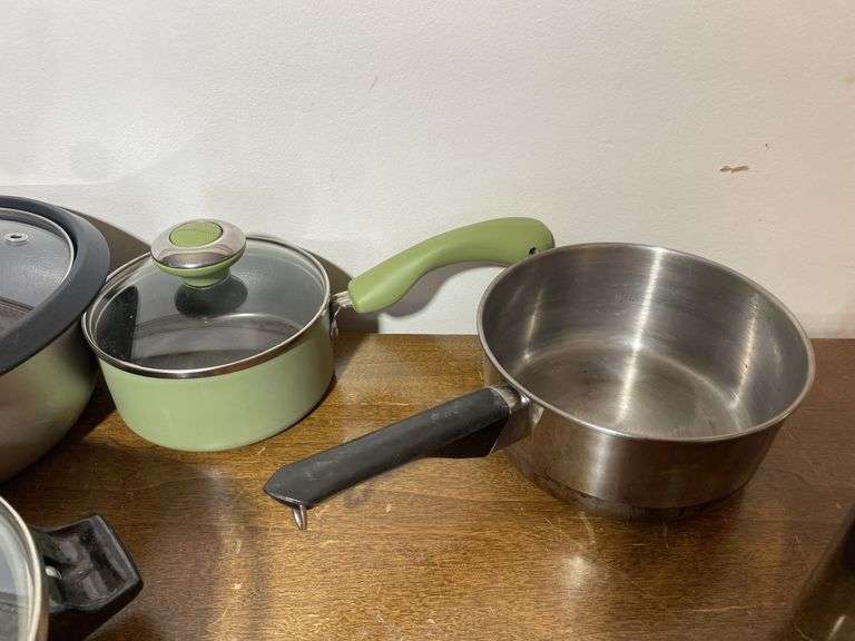Vision Corning glass pan and pots, stainless steel pots, and other kitchenware