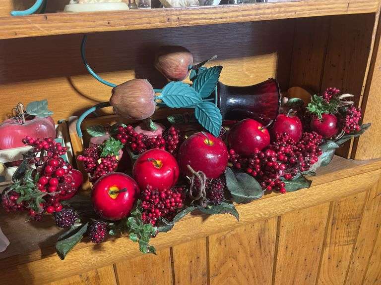 Contents of shelving including decorative Christmas buildings, ceramic planters, figurines & decor