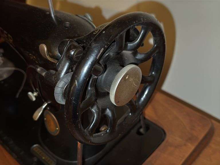 Vintage Singer Sewing Machine Desk