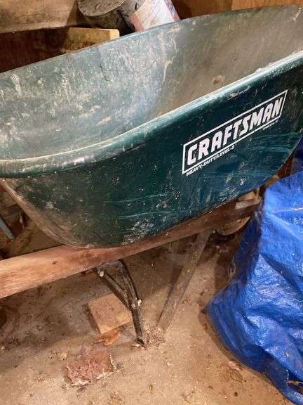 Craftsman Metal Wheelbarrow