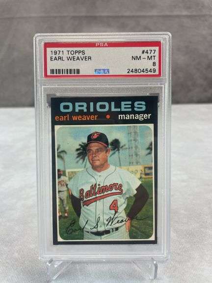 Earl Weaver 1971 Topps #477 PSA 8