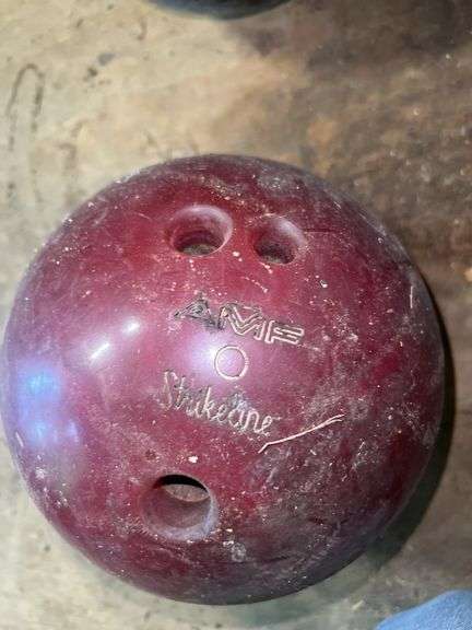 4 Bowling Balls and Bowling Pins