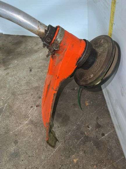 Stihl FS 72 Weedeater