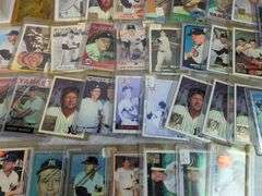 43- Card Mickey Mantle Modern Lot