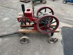 Associated 1 1/2 H.P. hit and miss engine - Kaufman Realty & Auctions