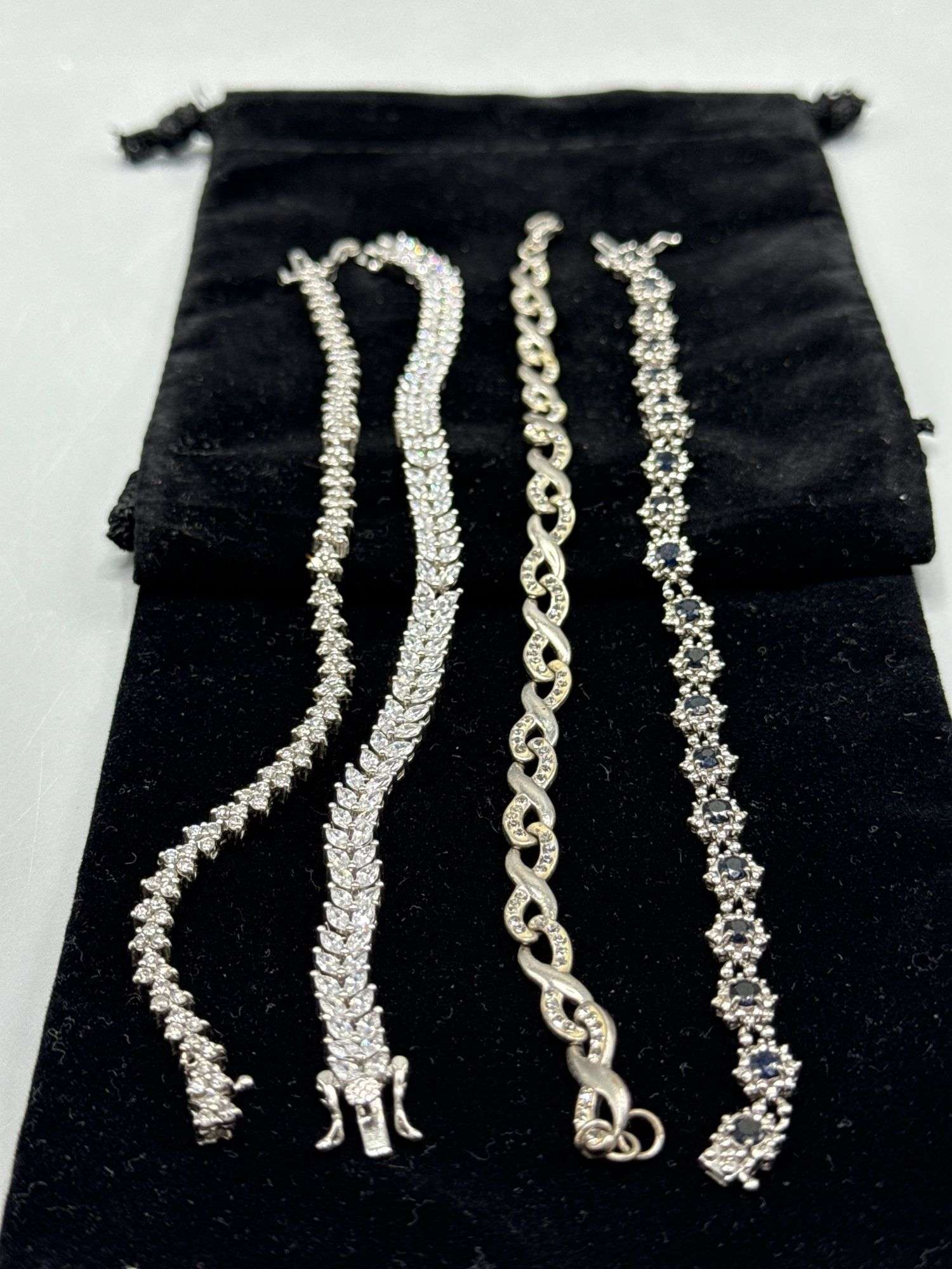 VARIETY OF SILVER (STERLING 925) AND WHITE GOLD (14K) BRACELETS