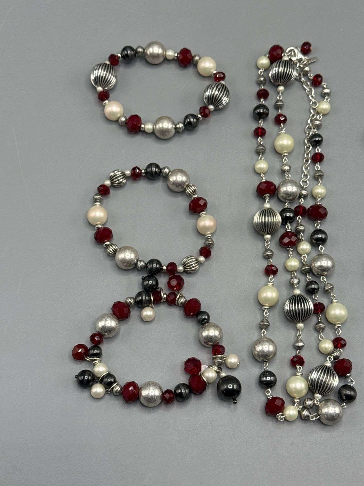 PREMIER DESIGNS NECKLACES, BRACELETS, AND EARRINGS