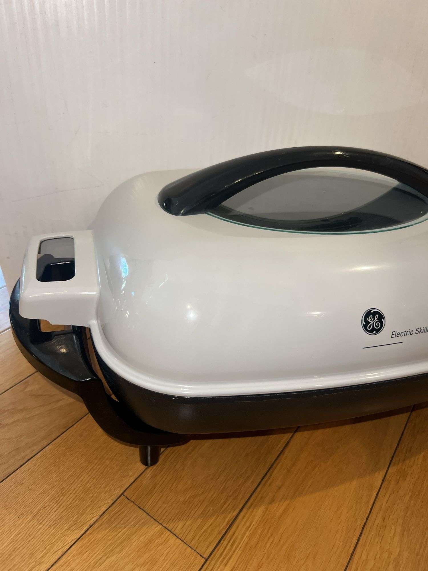 GE Electric Skillet
