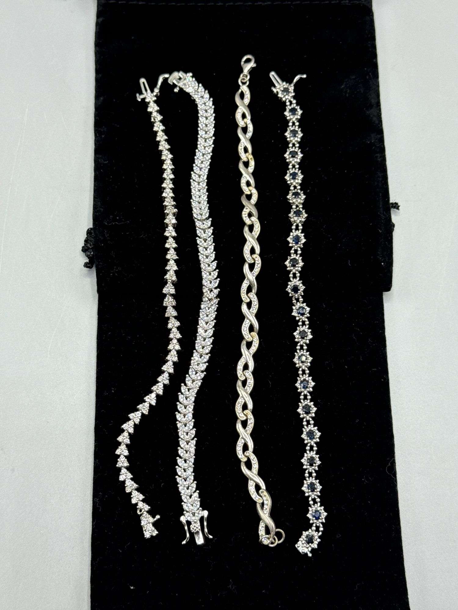 VARIETY OF SILVER (STERLING 925) AND WHITE GOLD (14K) BRACELETS