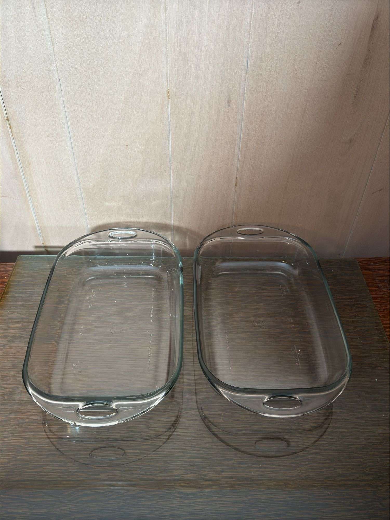 SET IF ANCHOR HOCKING OVEN-SAFE GLASS 9x13 PANS AND INSULATED BAG