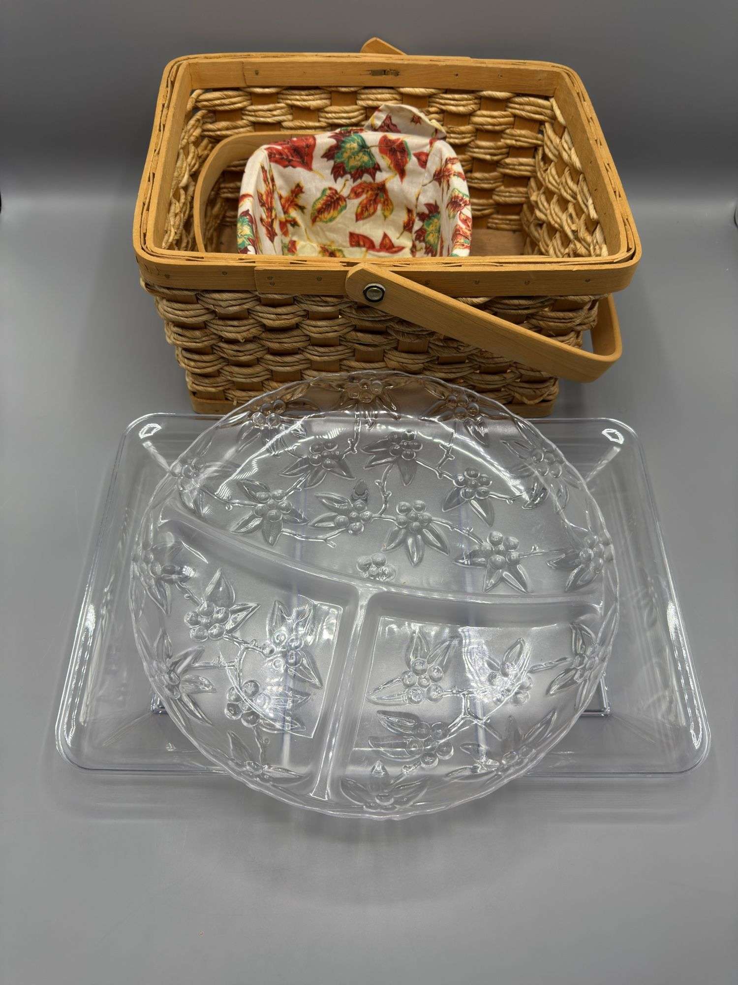WOVEN BASKETS AND PLASTIC SERVING TRAYS