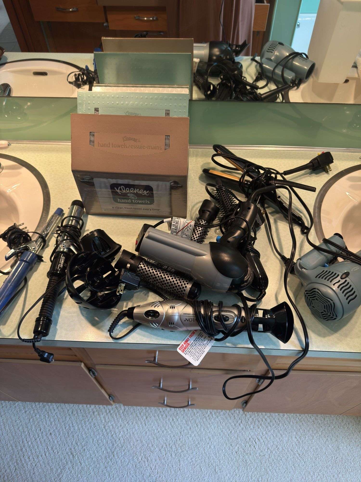 HAIR DRYERS, CURLINGS IRONS, HAIR STRAIGHTENER
