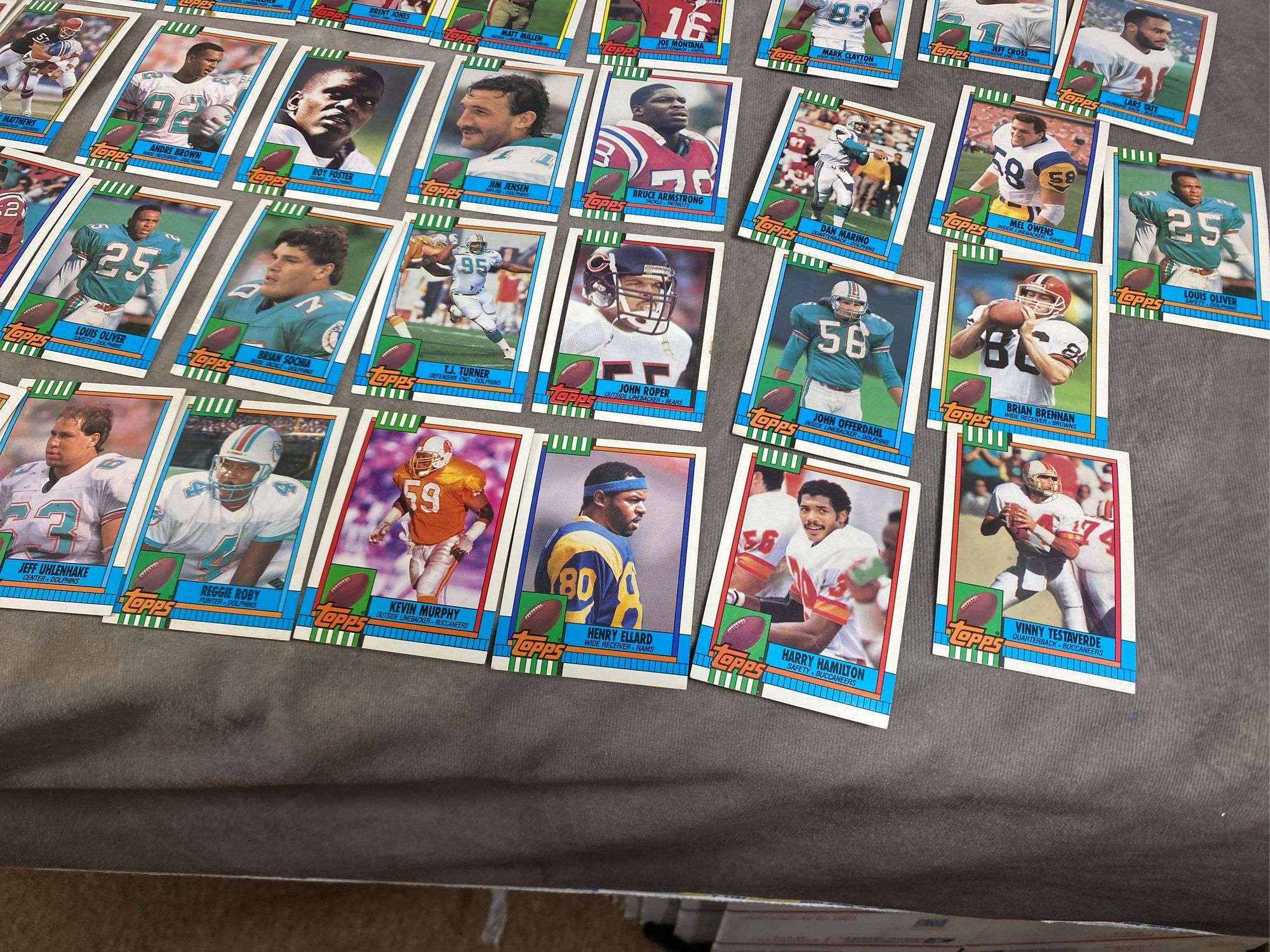 1990 Topps Assorted Football Cards