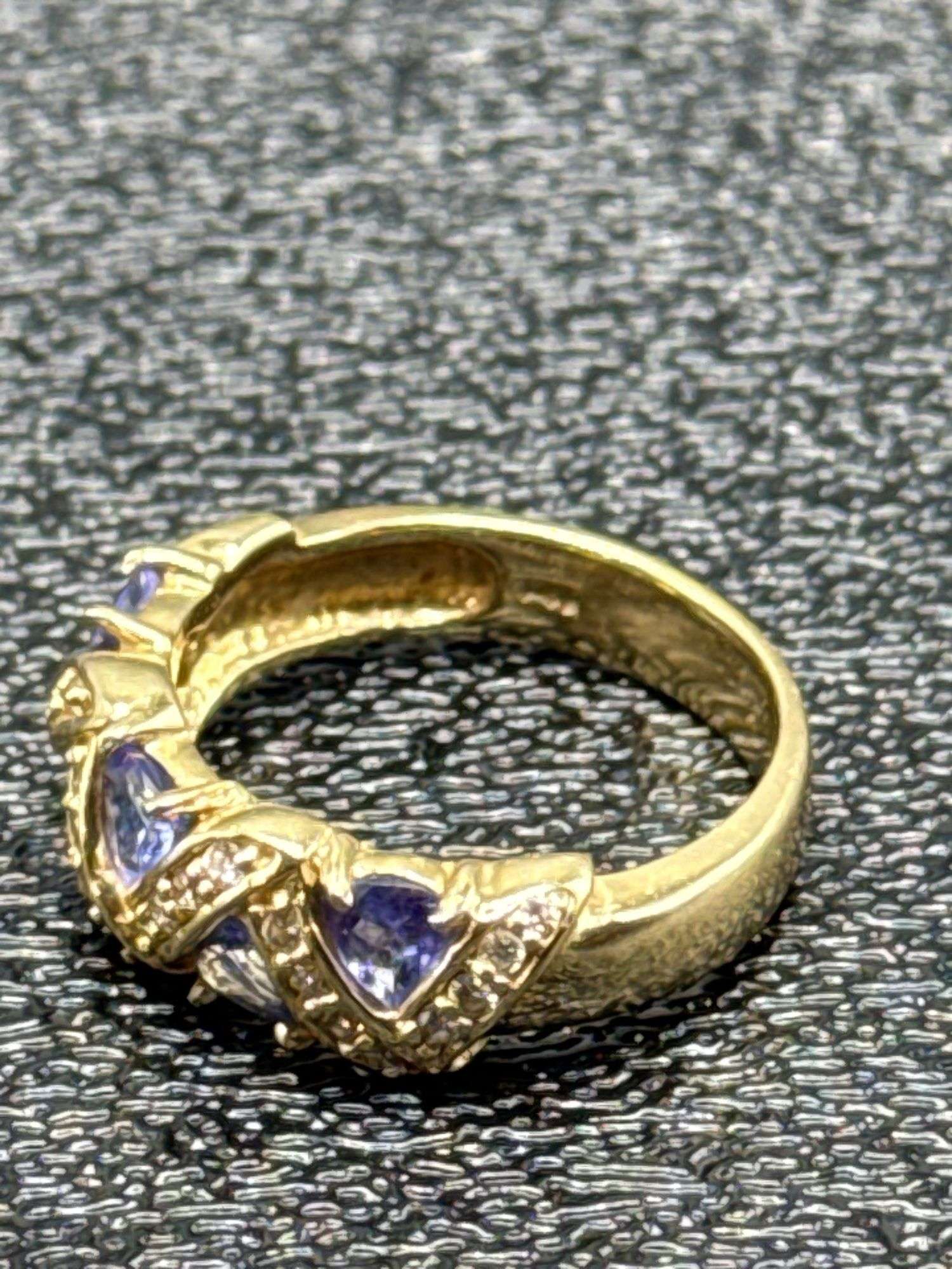 ZIG ZAG BLUE TANZANITE & DIAMOND 14K GOLD @ 5 GRAMS