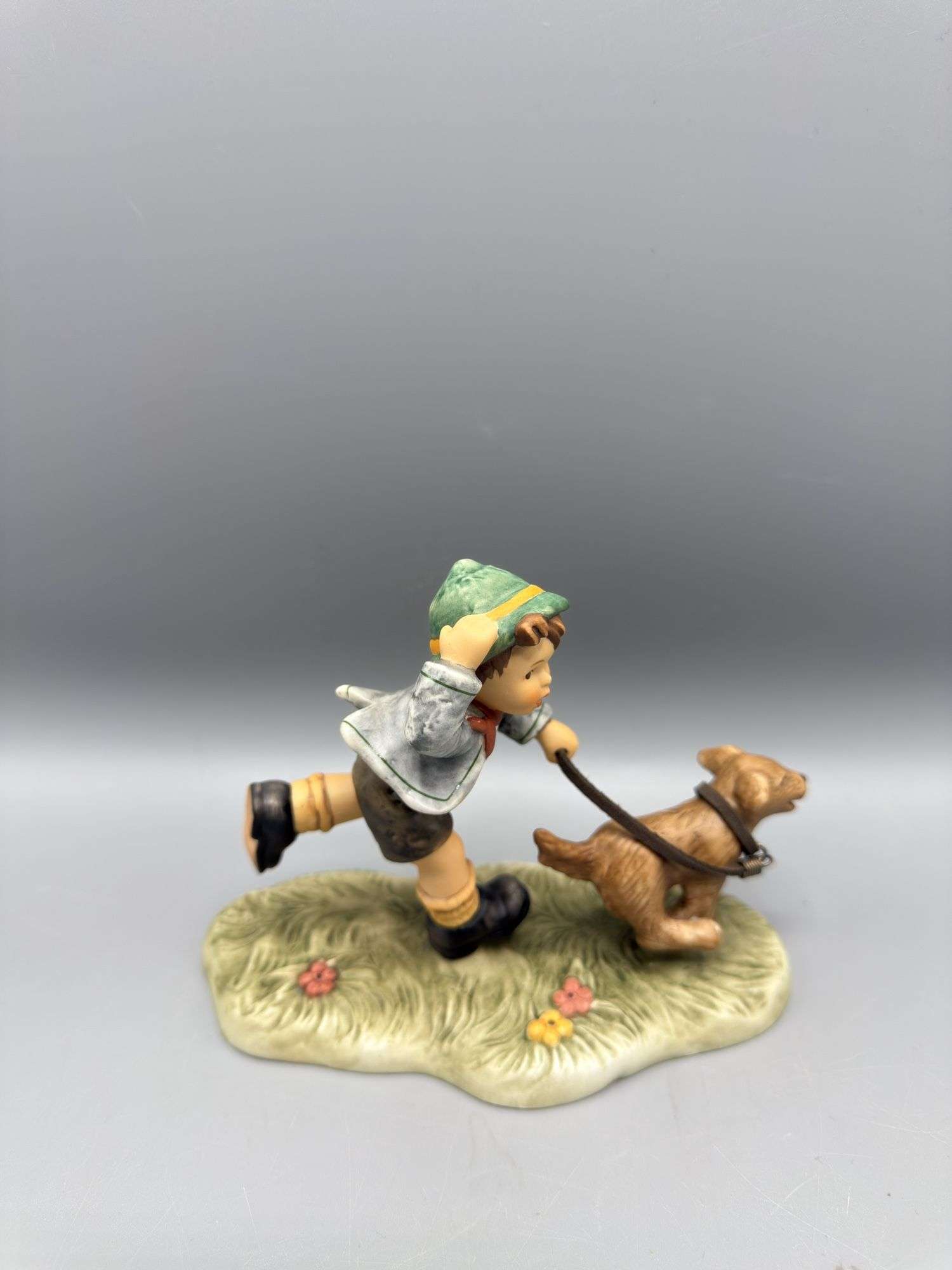 GOEBEL CHILDREN VARIETY SET
