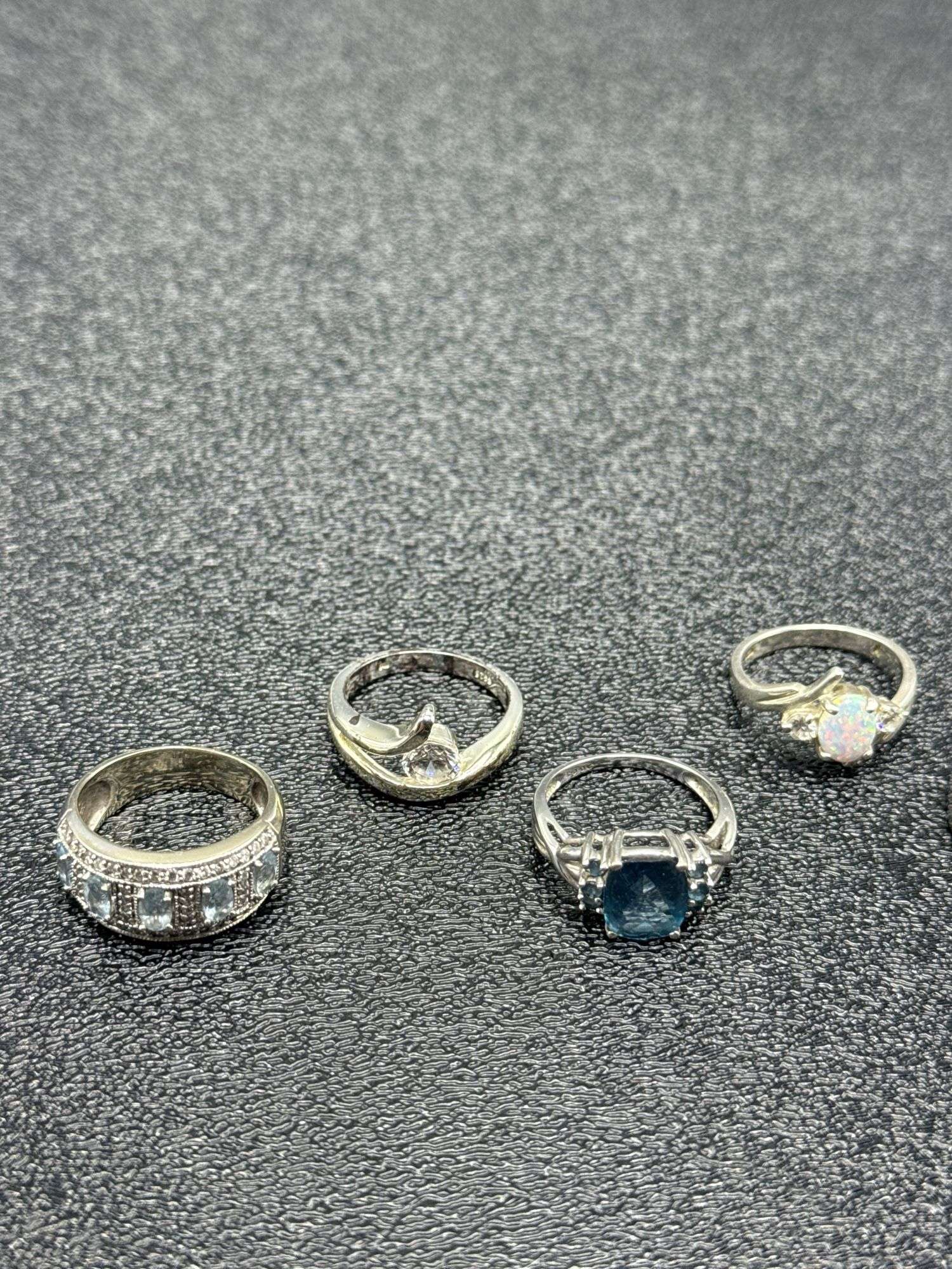 ASSORTED STERLING SILVER RINGS @ APPROX 36 GRAMS COMBINED