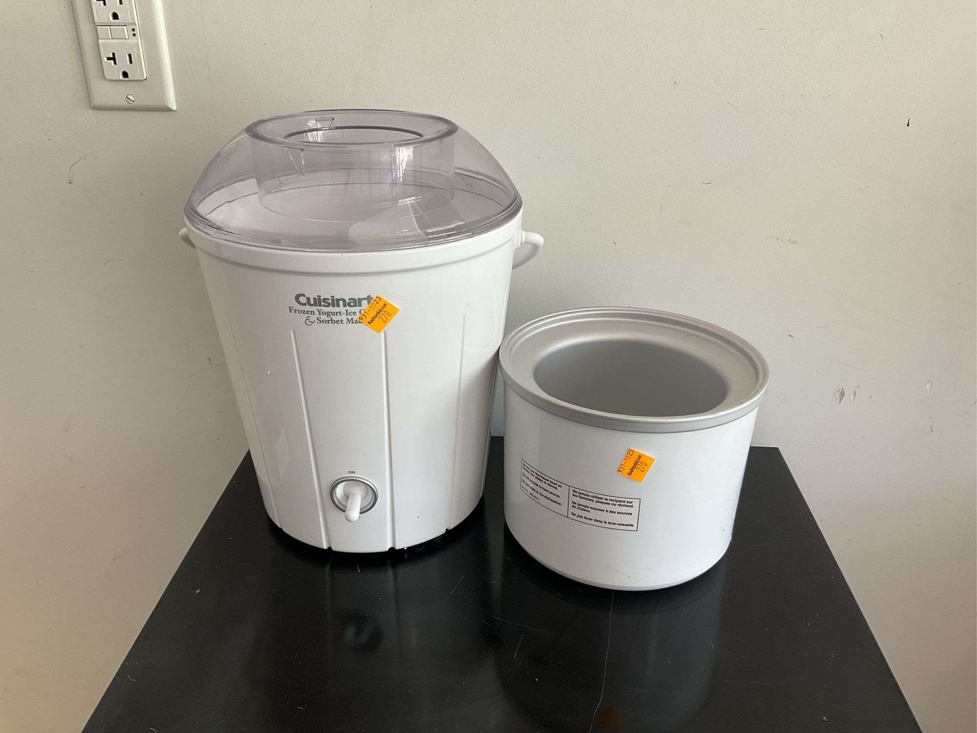 Cuisinart Frozen Yogurt and Ice Cream Maker