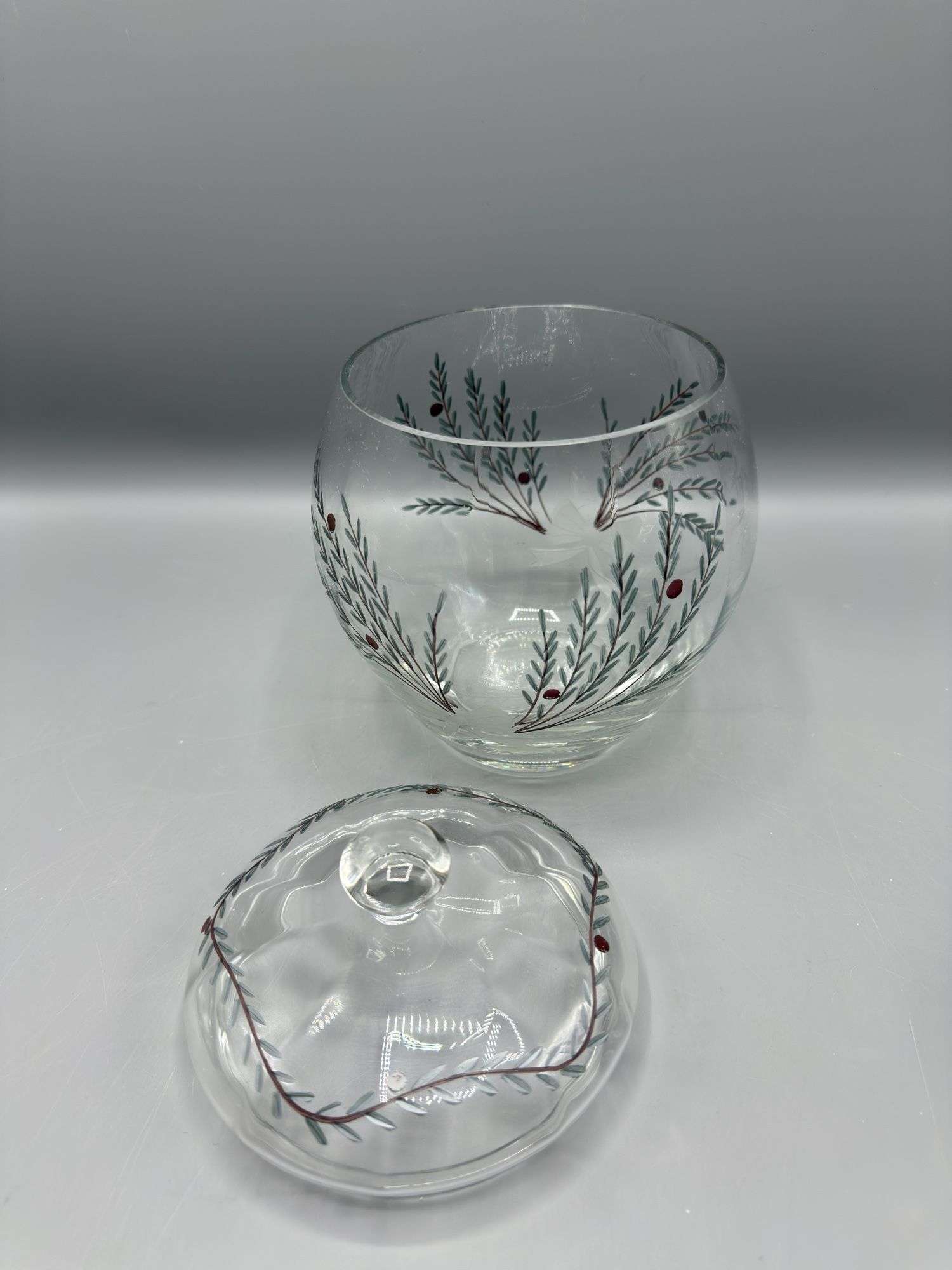 CRYSTAL CLEAR CELEBRATIONS JUNIPER COLLECTIONS ROMANIA GLASS PITCHER AND COOKIE JAR