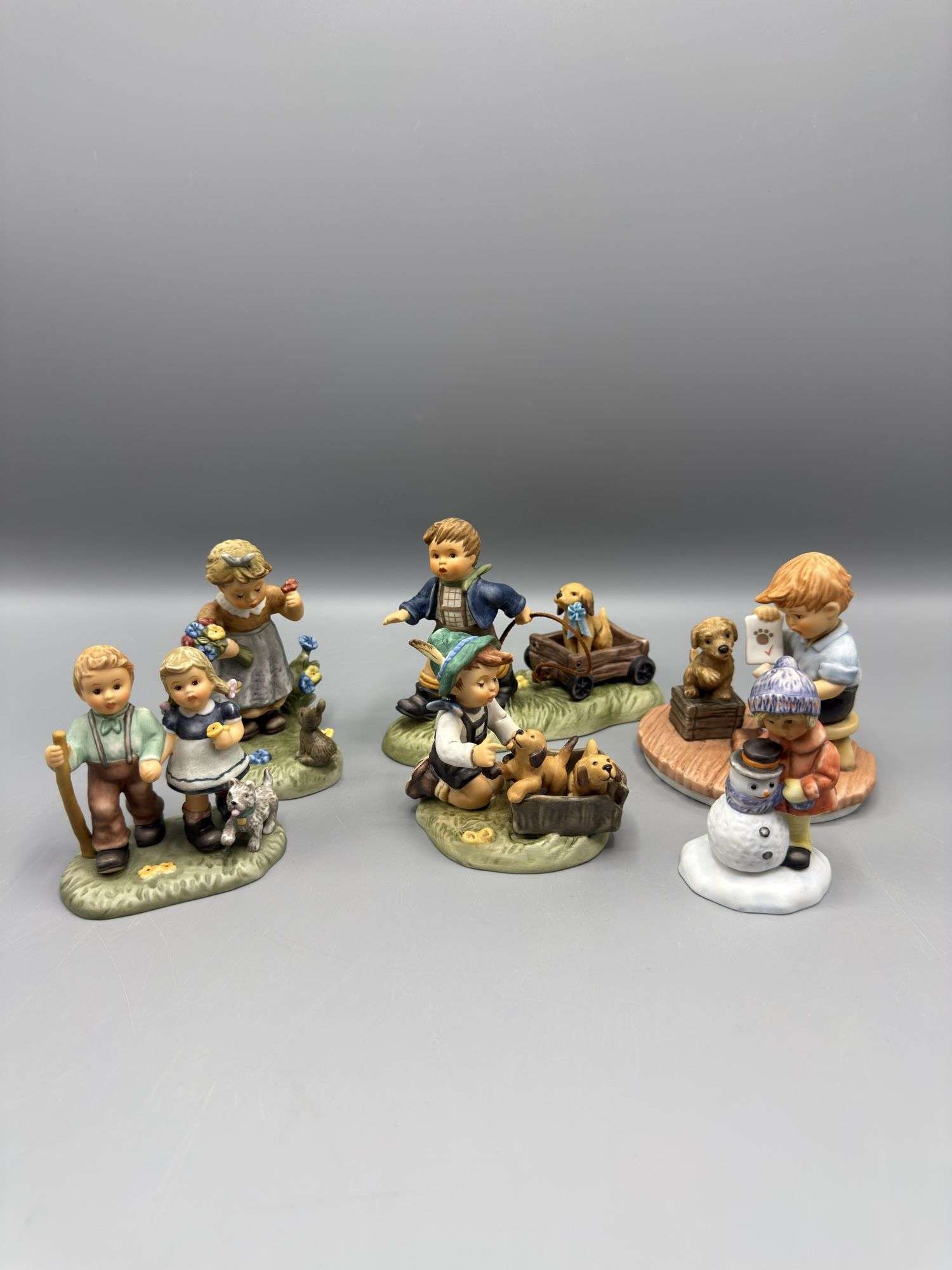 GOEBEL CHILDREN VARIETY SET