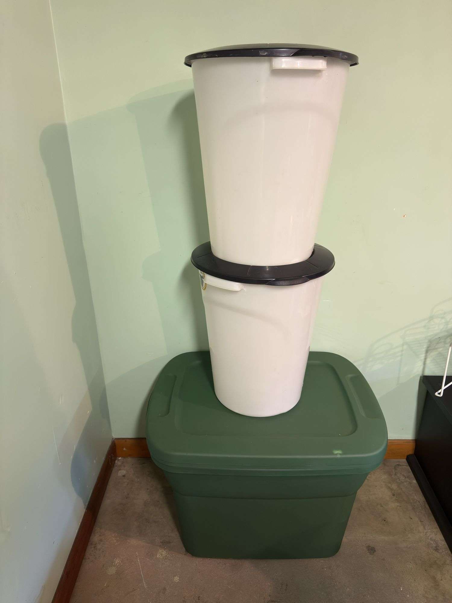 STORAGE TOTES AND 6 GAL STORAGE BINS