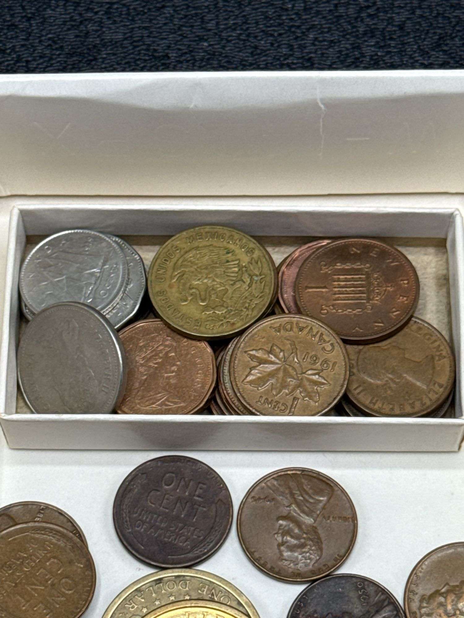 ASSORTMENT OF COINS INCLUDING BUFFALO NICKELS, WALKING LIBERTY HALF-DOLLAR, GOLD DOLLARS, MEXICO CEN
