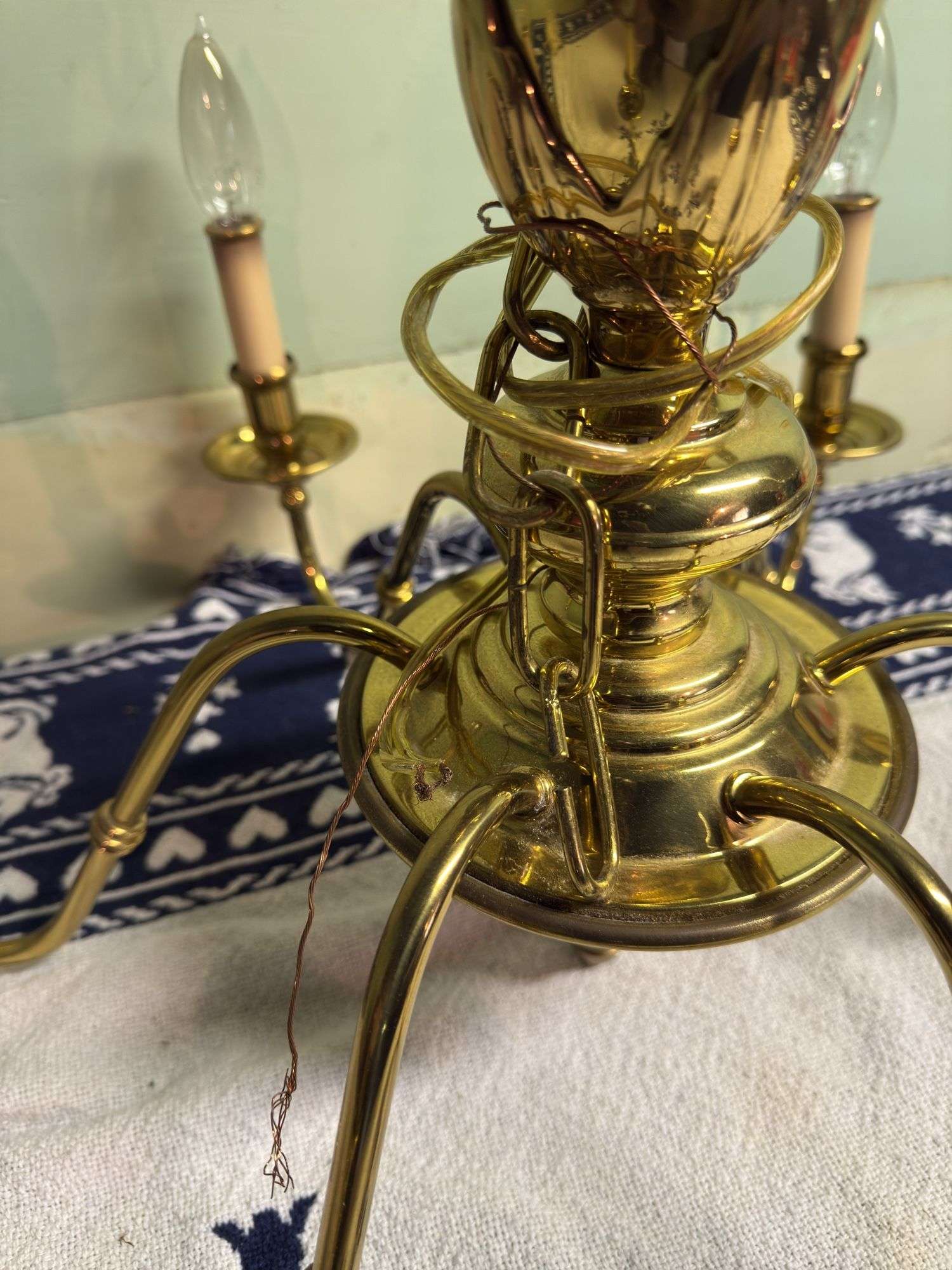 POLISHED BRASS CHANDELIER