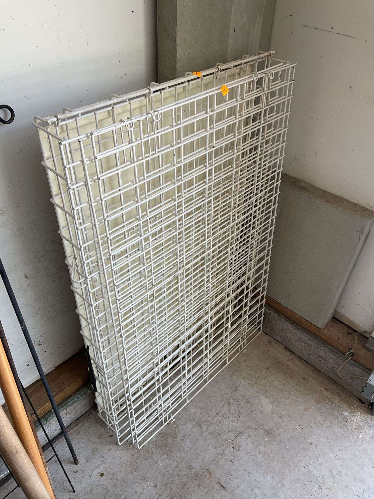 Metal Dog Kennel