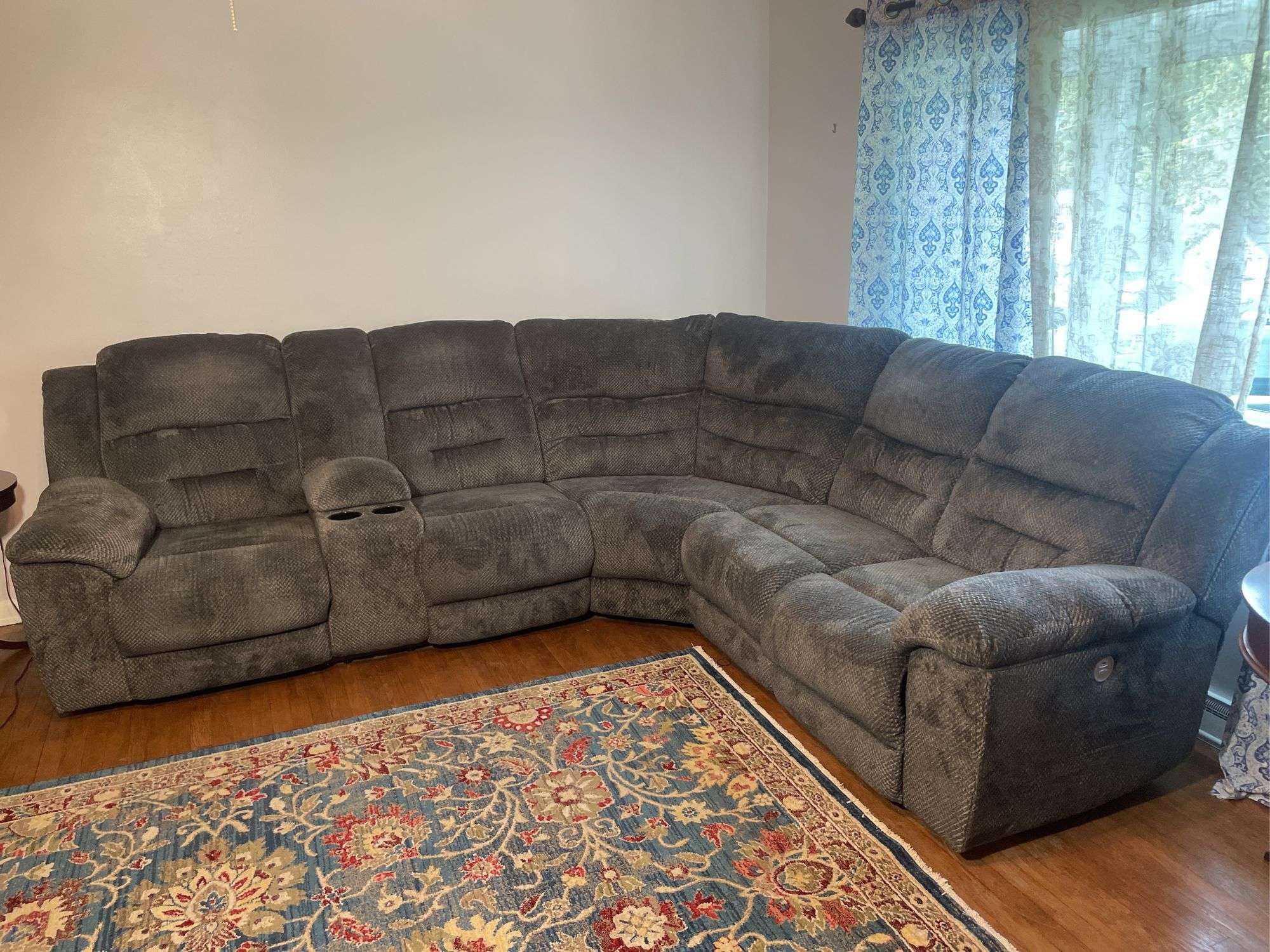 Sectional couch with electric recliners