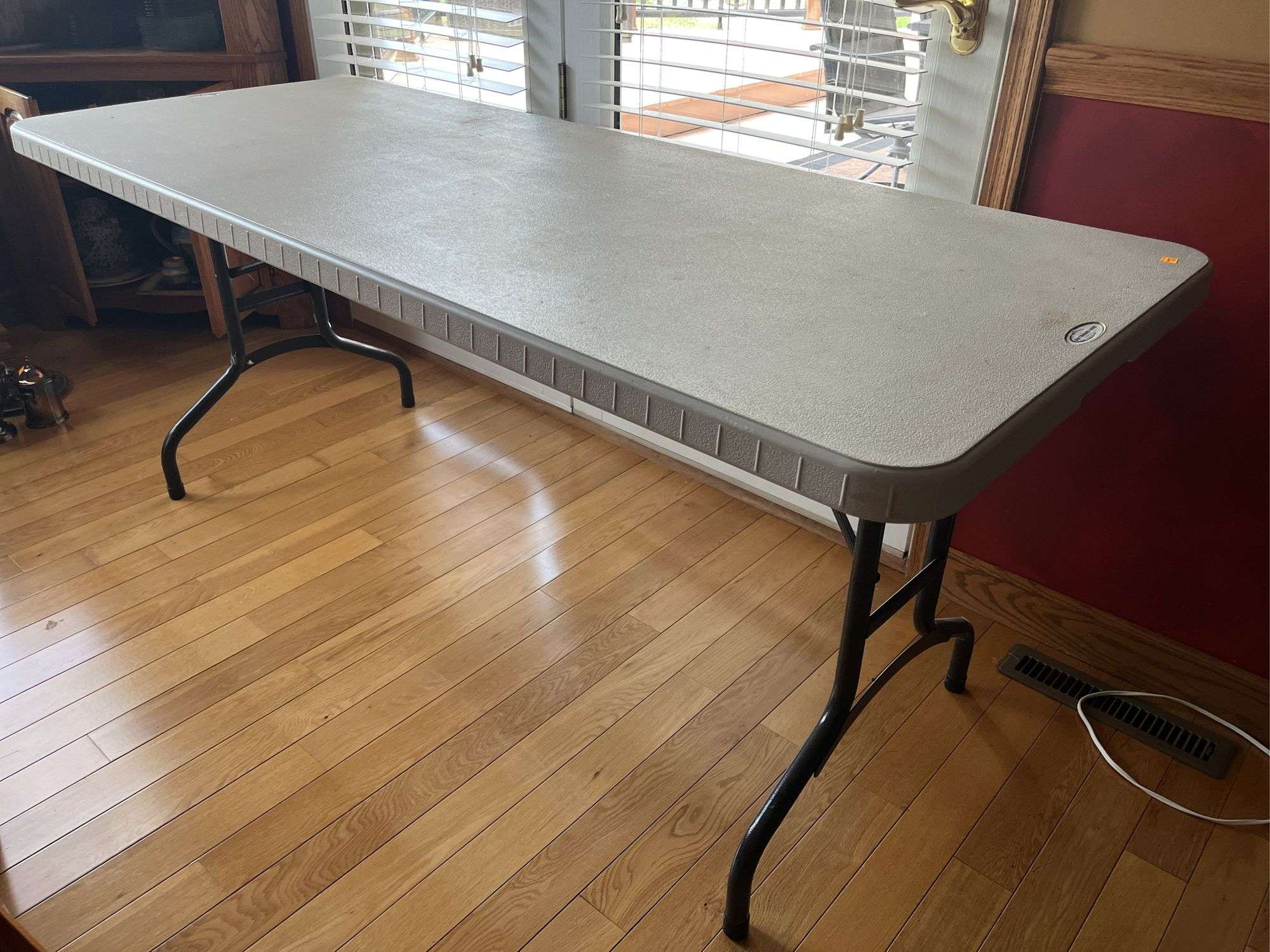Good Housekeeping Plastic Folding Table