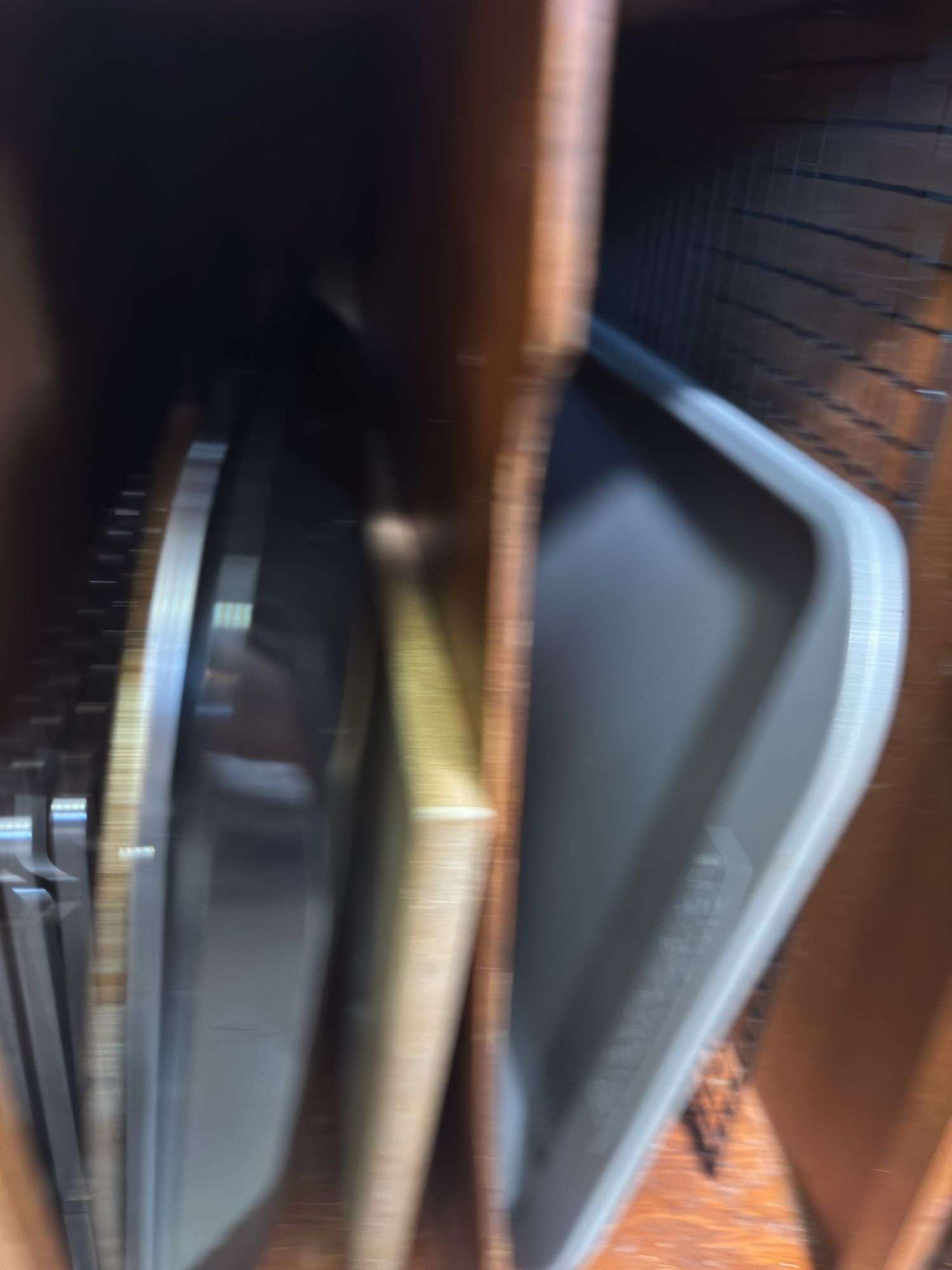 ELECTRIC KNIFE, FOOD CHOPPER, COOKIE SHEET PANS, COOLING RACKS