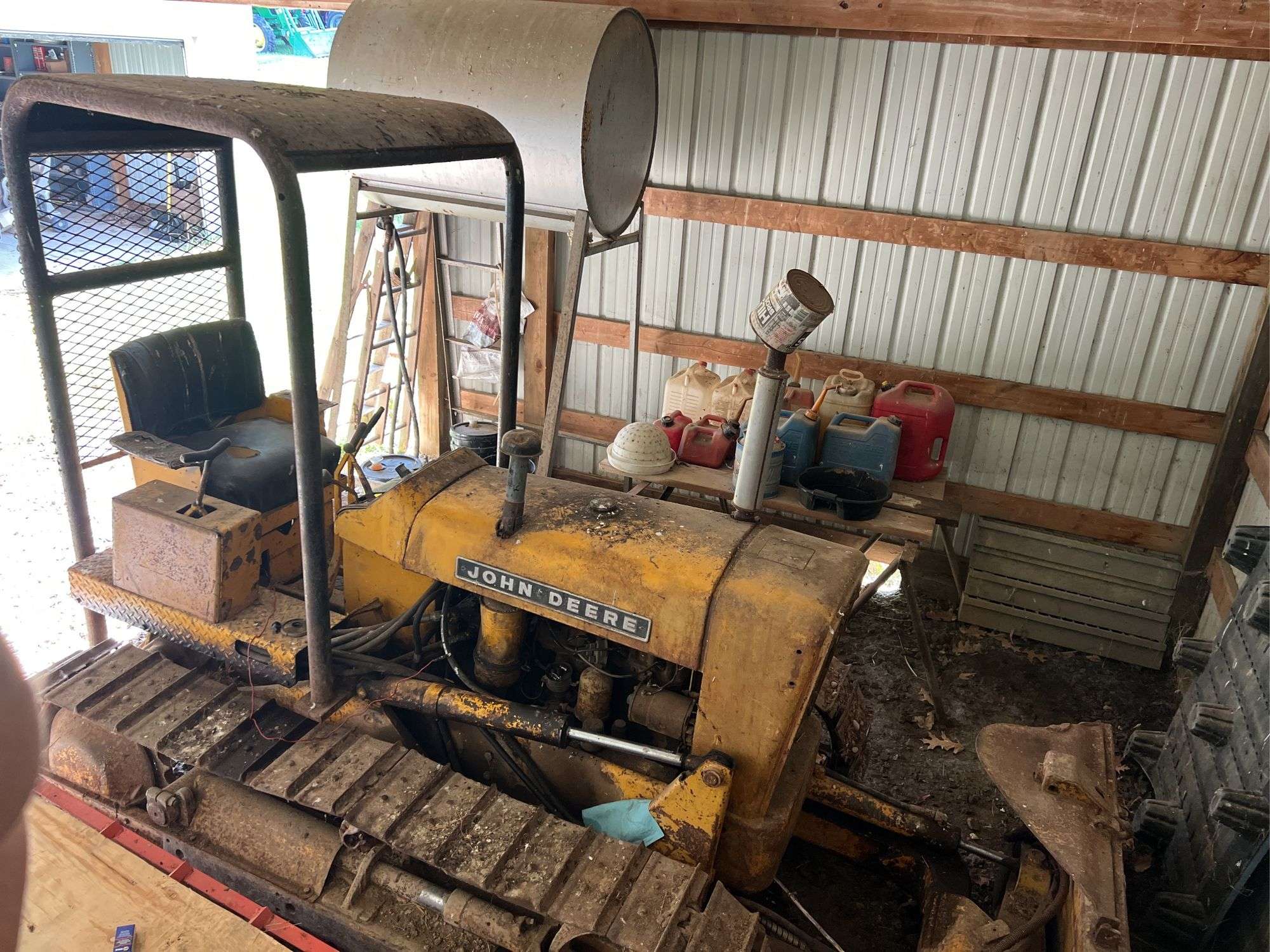 JD 1010 Dozer