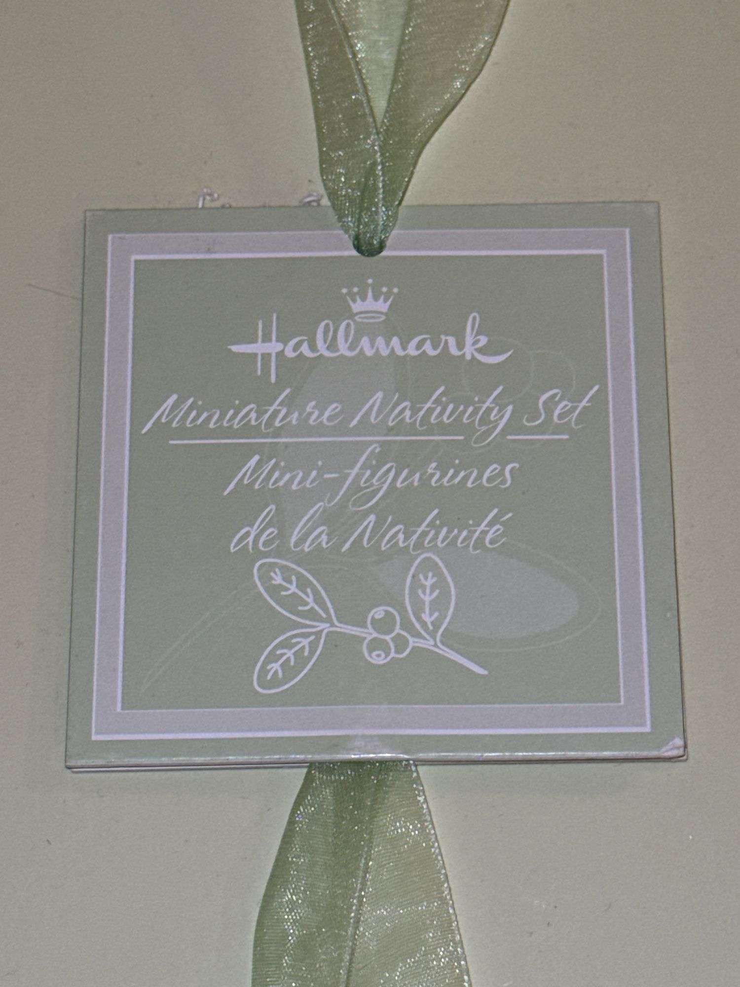 Hallmark Miniature Nativity Scene Set