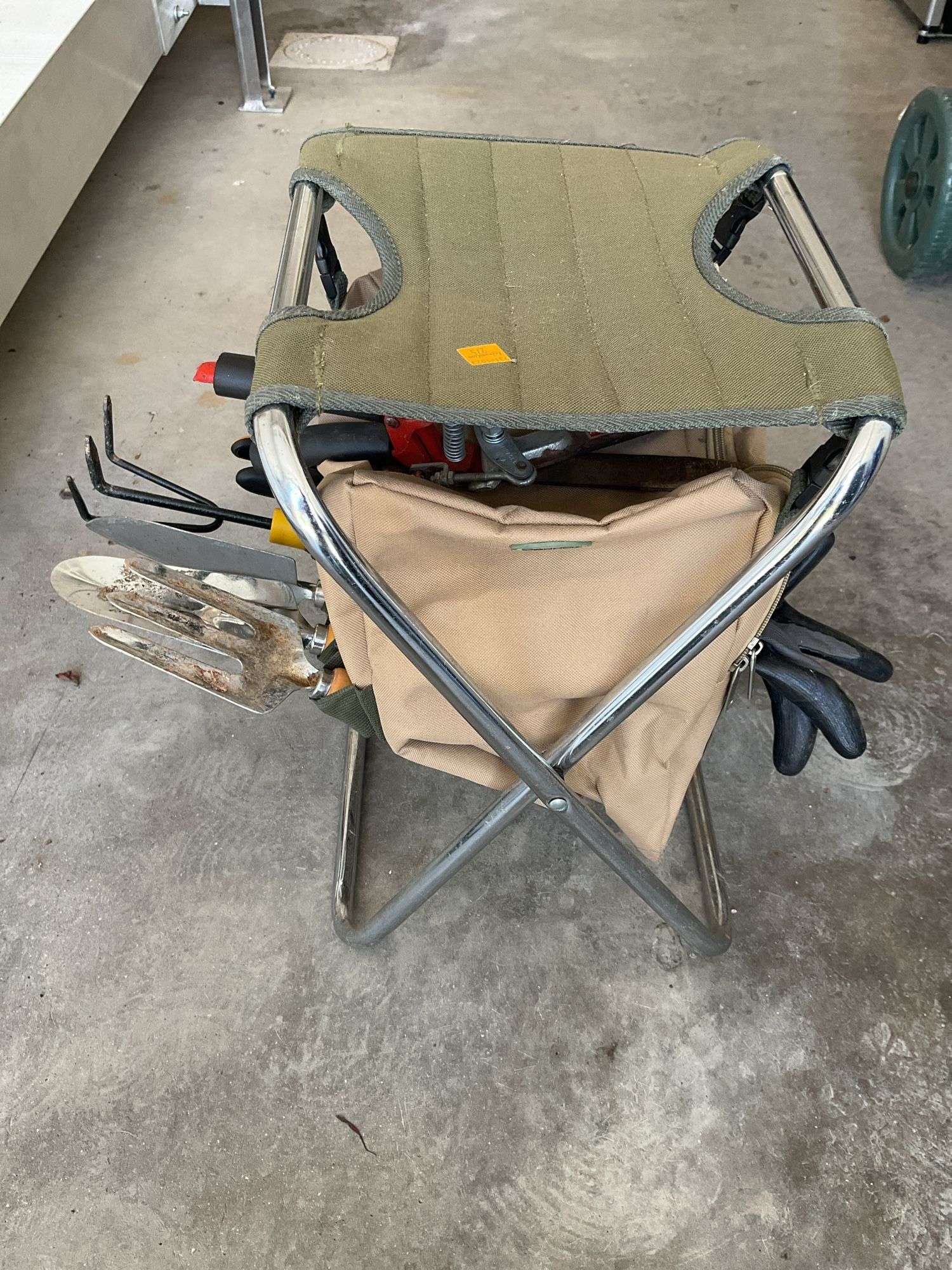 Folding Garden Seat with Tools