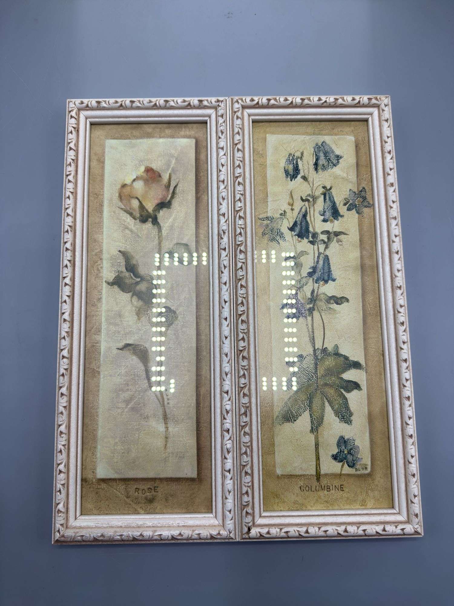 PAIR OF WALL ART AND MIRROR