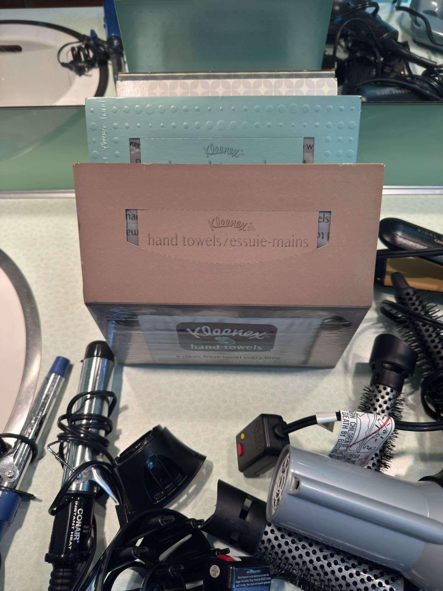HAIR DRYERS, CURLINGS IRONS, HAIR STRAIGHTENER