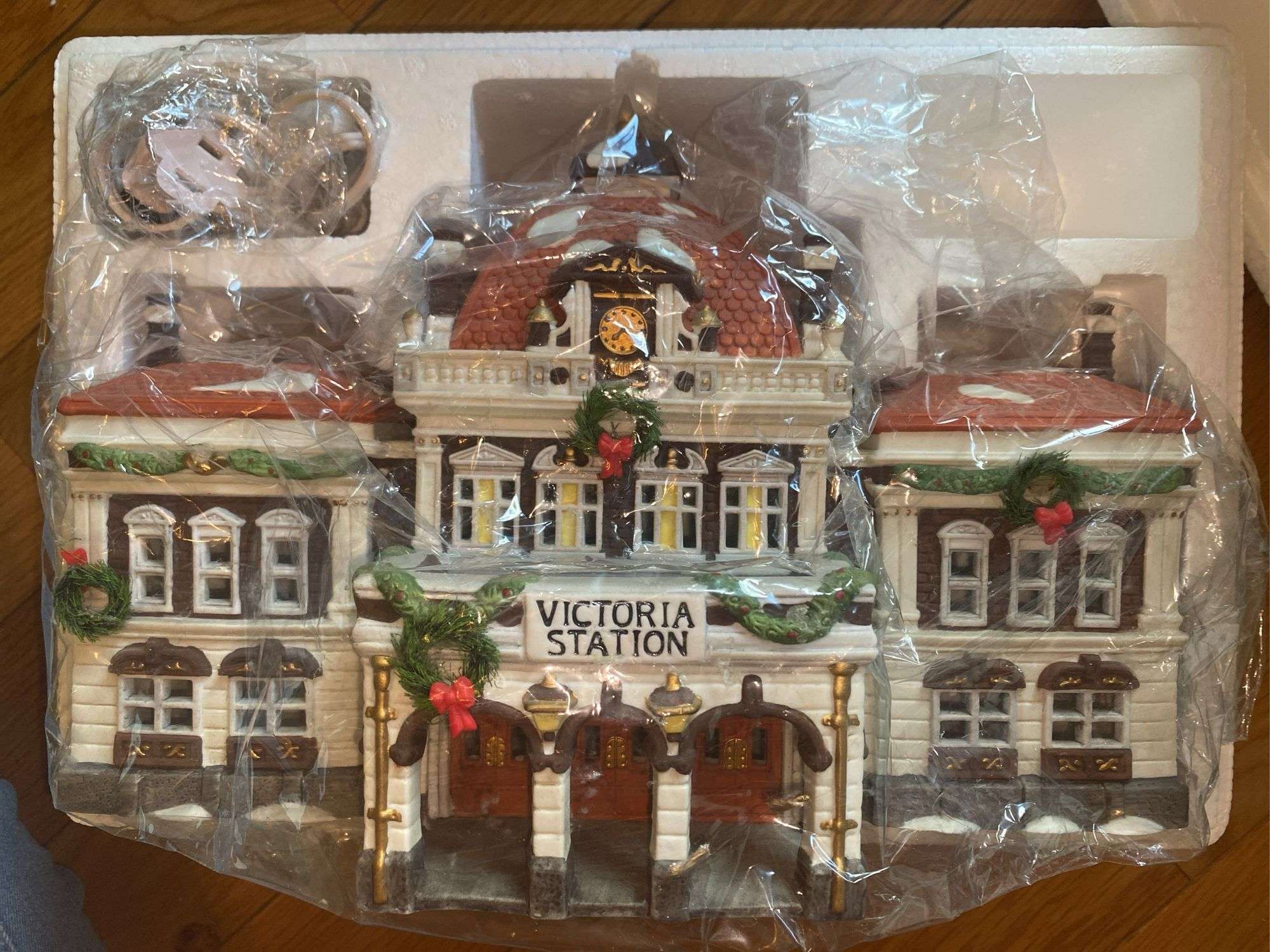 Heritage Village Collection “Victoria Station”