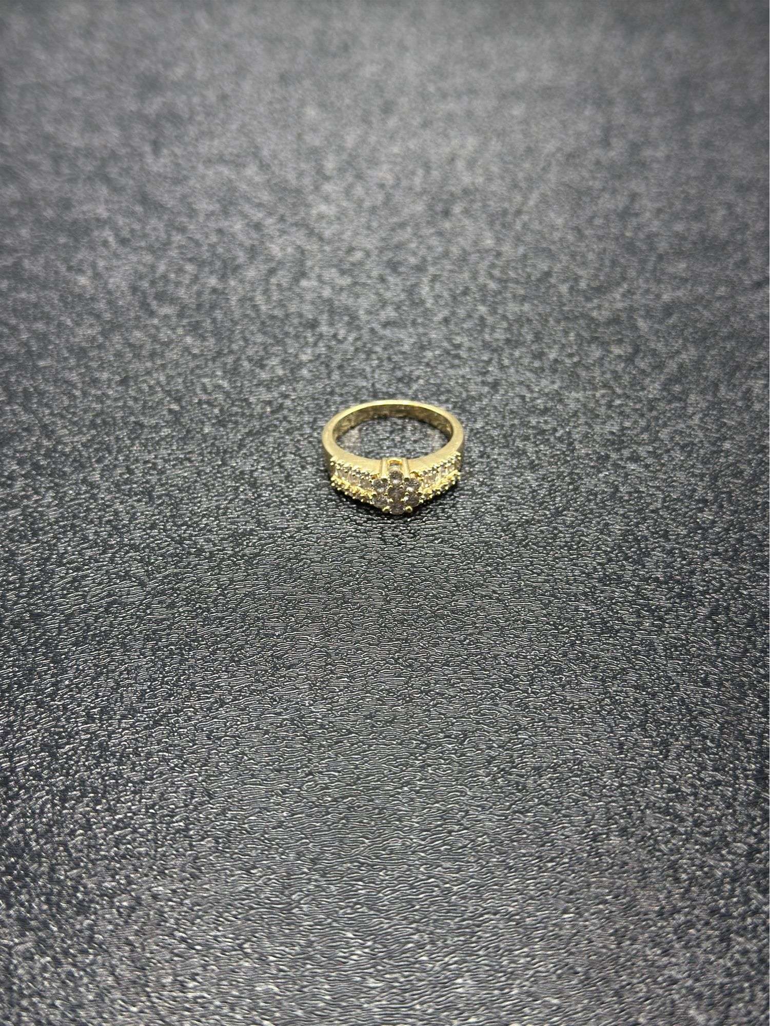 GOLD RING 14K @ 4 GRAMS
