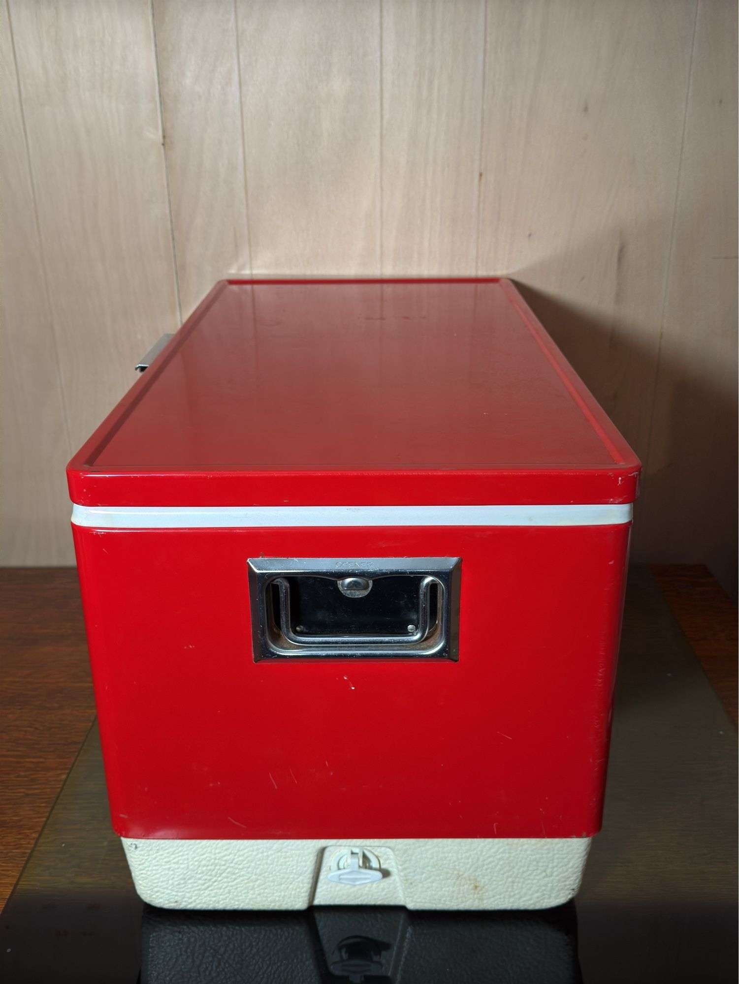 VINTAGE METAL COLEMAN COOLER